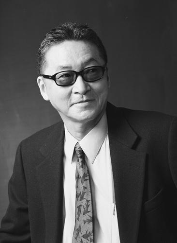 爱与陪伴的伤感旋律，2013年伤感歌曲盘点与温馨故事回顾