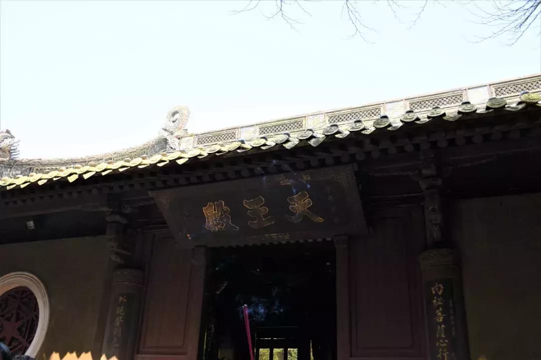 不灭炎尊最新章节与小巷神秘特色小店的探索